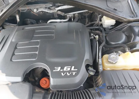 2014 Chrysler 300C из США, поврежденный, VIN 2C3CCAEG0EH181026